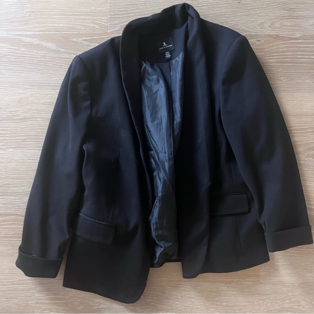 Black blazer from Jules and leopold